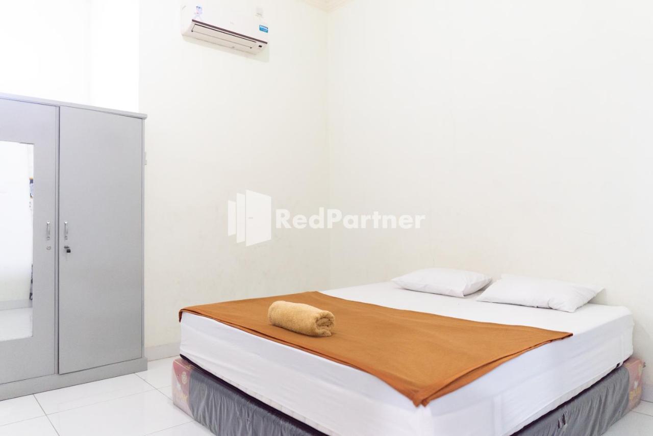 Wisma Aini Syariah Mitra Reddoorz Bandar Lampung Kültér fotó