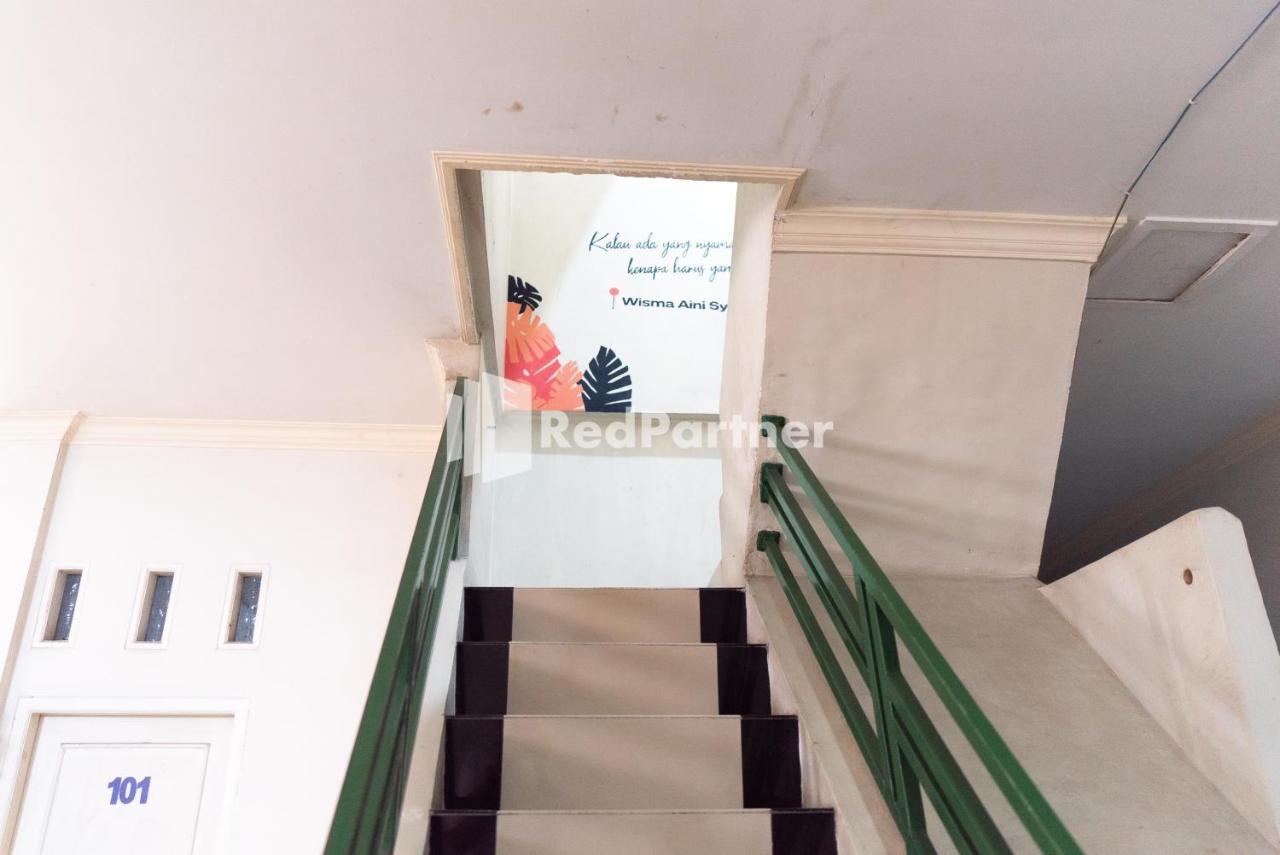 Wisma Aini Syariah Mitra Reddoorz Bandar Lampung Kültér fotó
