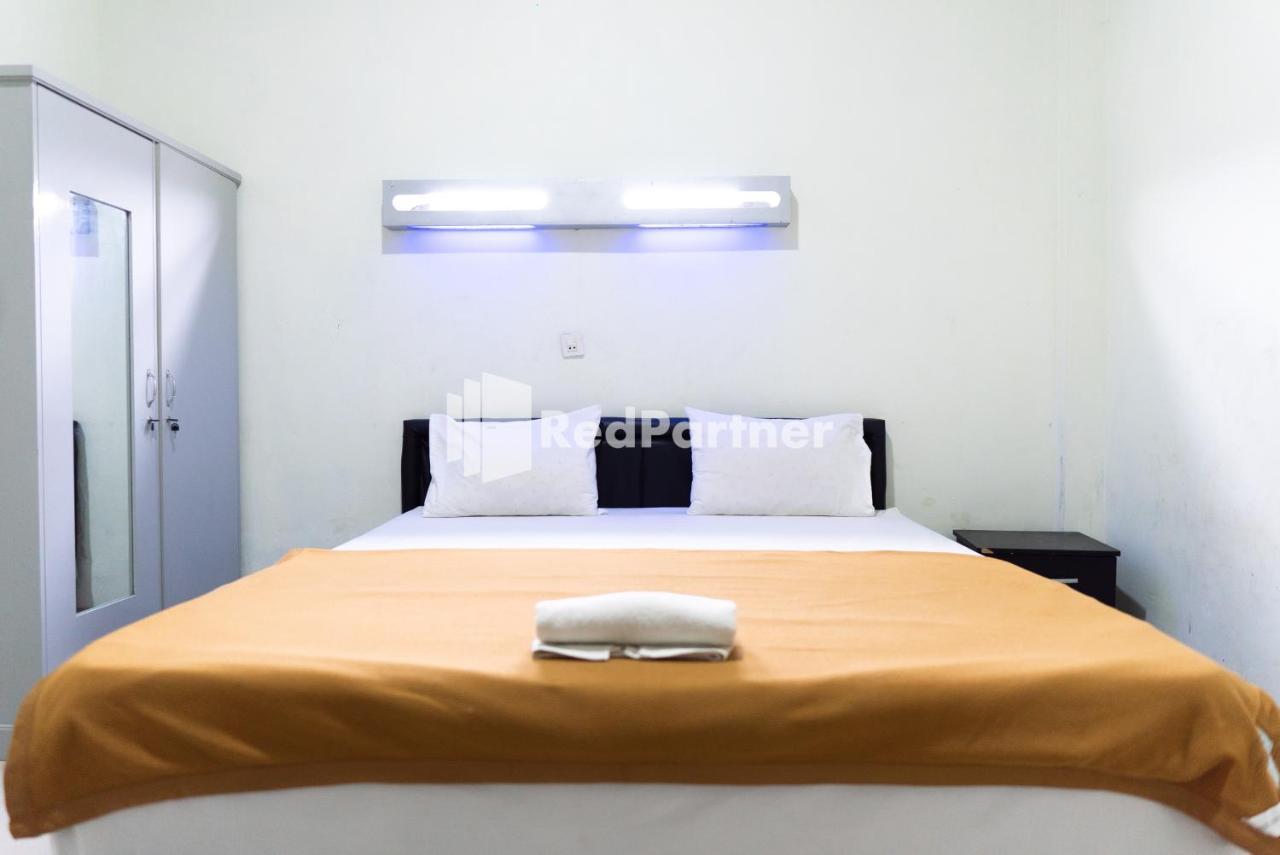 Wisma Aini Syariah Mitra Reddoorz Bandar Lampung Kültér fotó